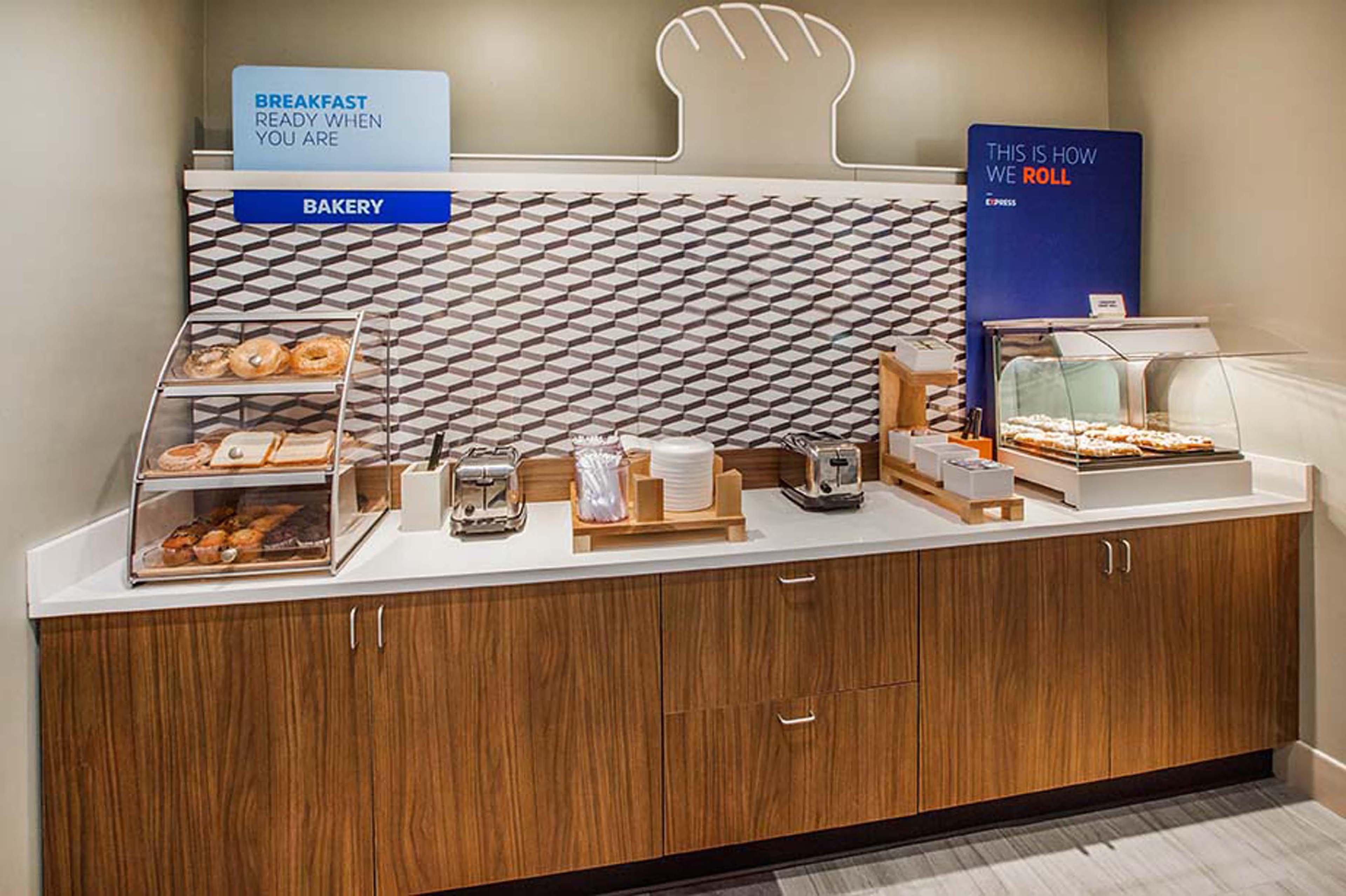 Holiday Inn Express Hotel And Suites Elk City By Ihg Экстерьер фото