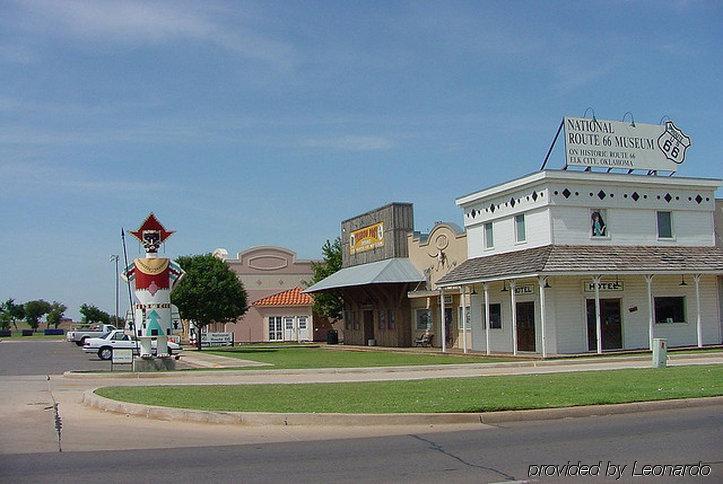 Holiday Inn Express Hotel And Suites Elk City By Ihg Экстерьер фото